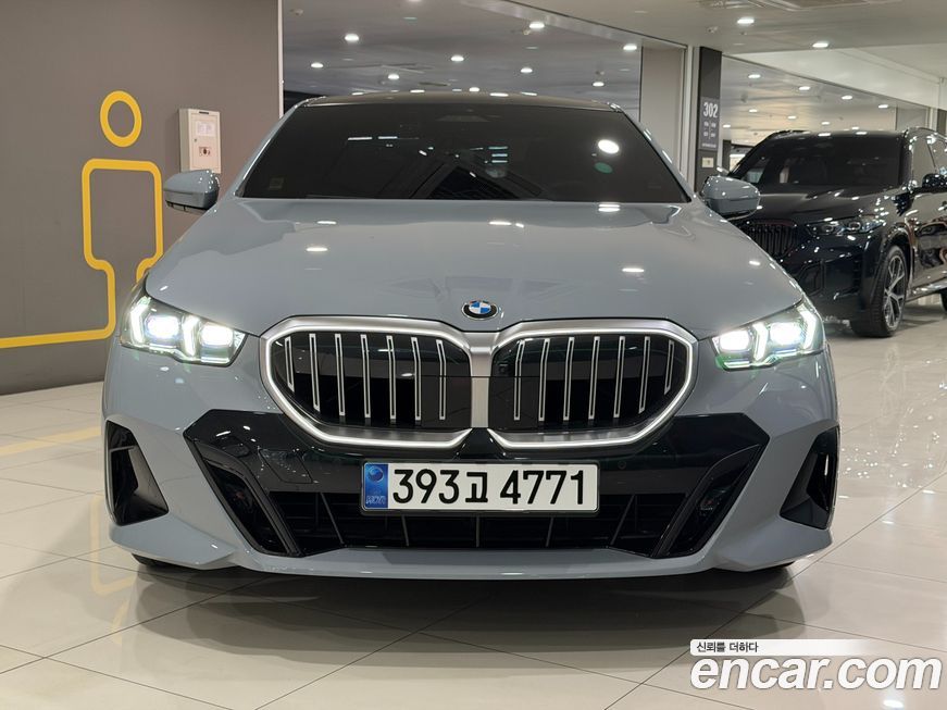 BMW 5-Series 520i M Sport, 2024