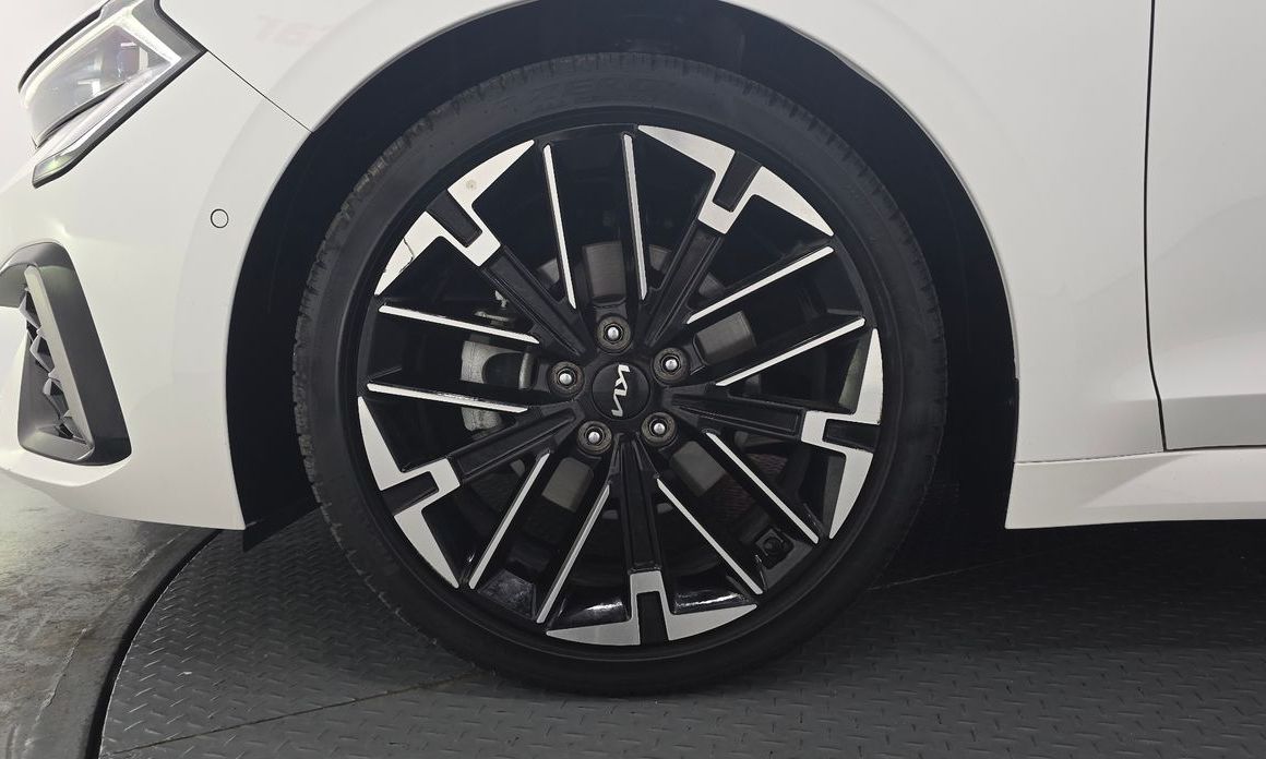Kia K5 1.6 Turbo, 2024