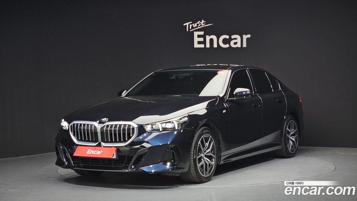 BMW 5-Series 520i M Sport, 2024