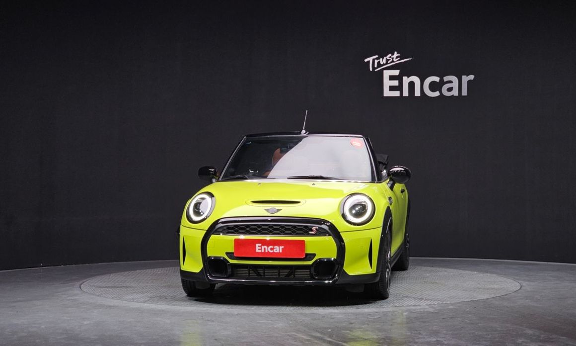 Mini Cooper Convertible Classic, 2024