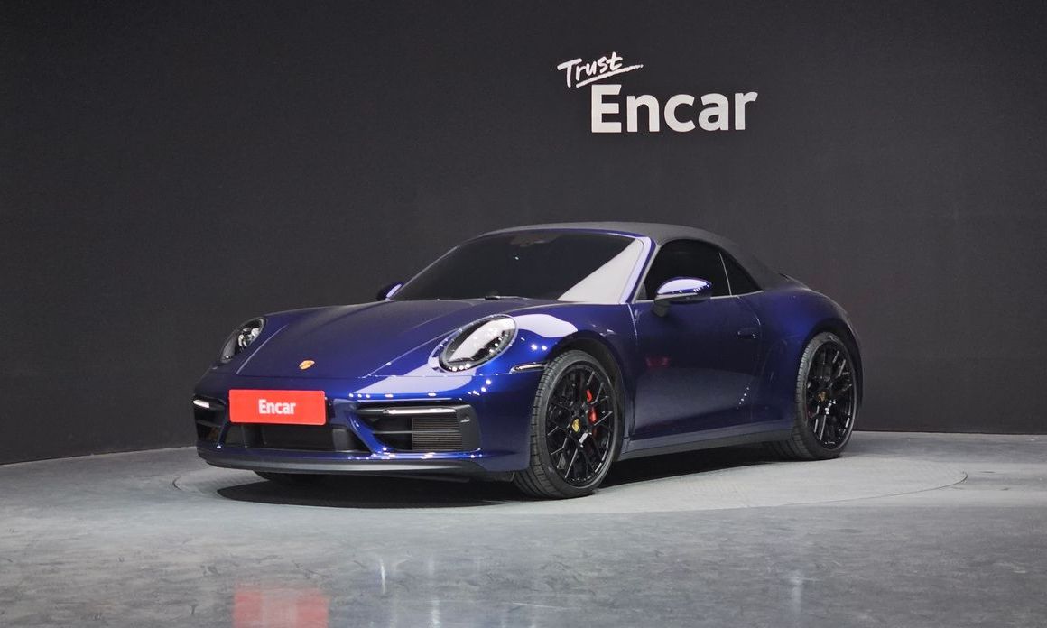 Porsche 911 Carrera GTS Cabriolet, 2023