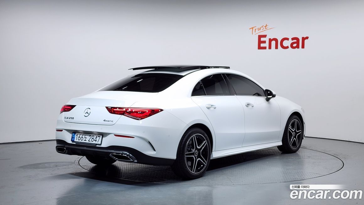Mercedes-Benz CLA-Class CLA250 4MATIC, 2023