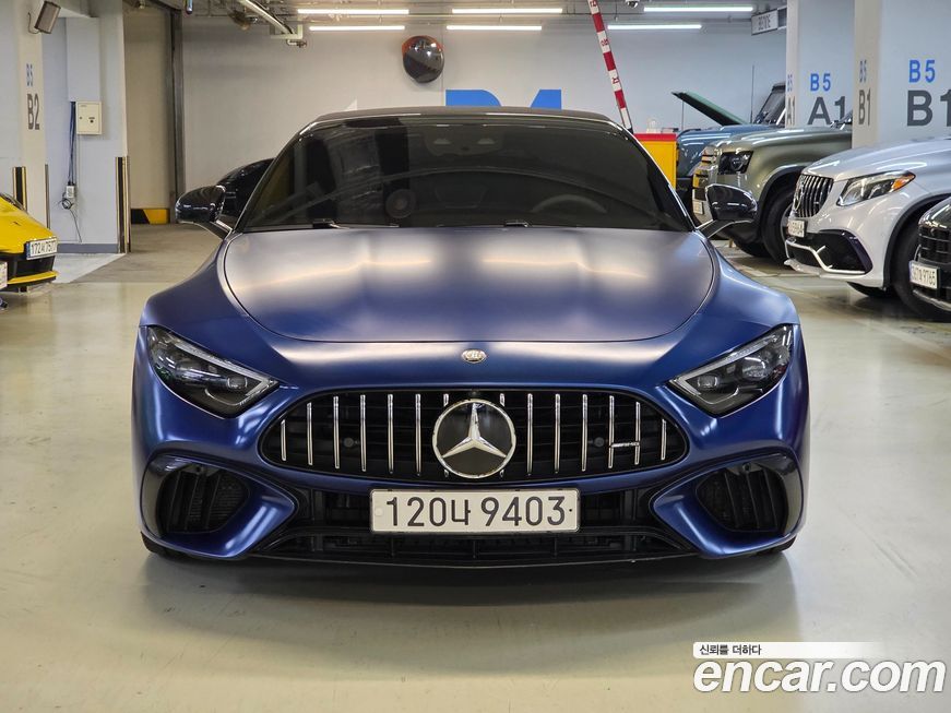 Mercedes-Benz SL-Class AMG SL63 4MATIC+, 2023