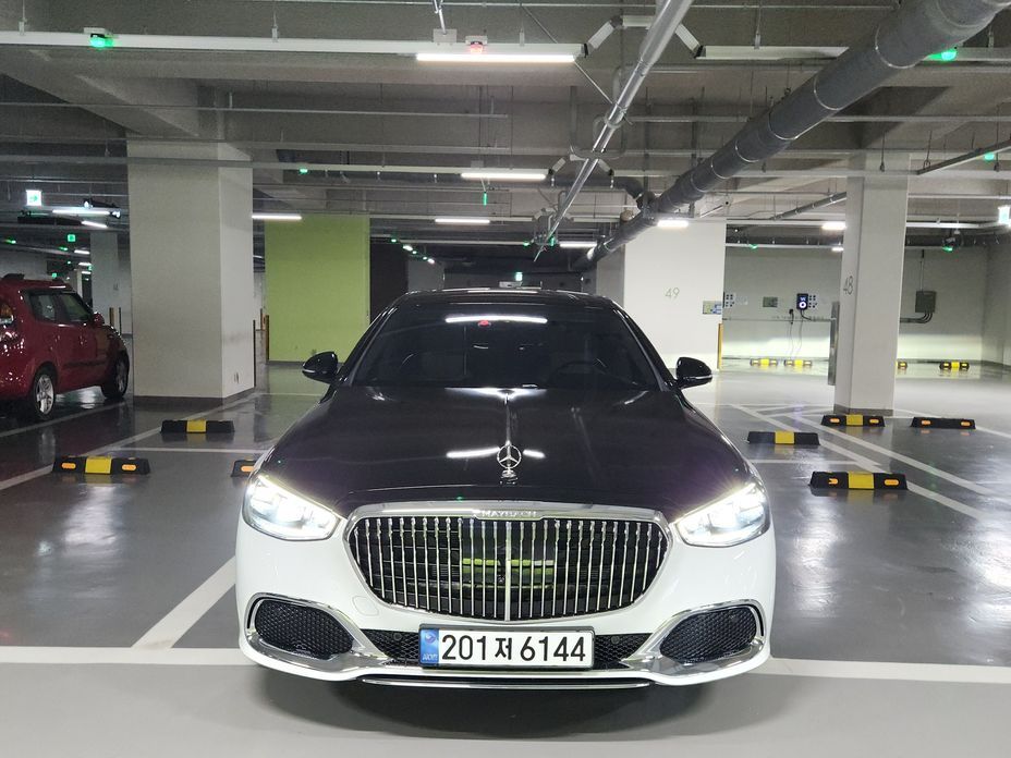 Mercedes-Benz S-Class Maybach S580 4MATIC, 2024