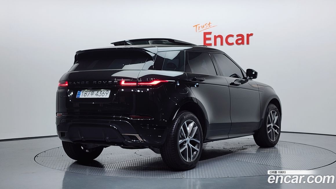 Land Rover Range Rover Evoque P250 Dynamic SE, 2024