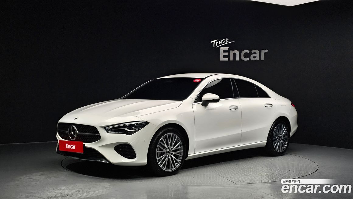 Mercedes-Benz CLA-Class CLA250 4MATIC, 2025