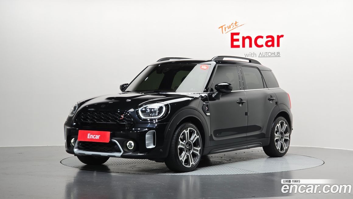 Mini Countryman ALL4 Classic Launch Pack, 2023