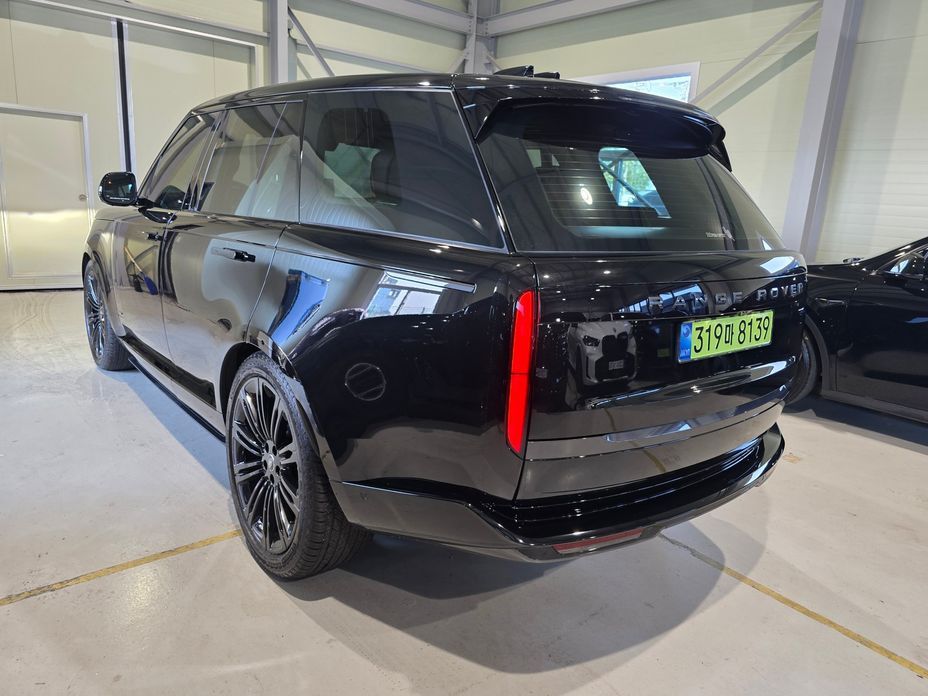 Land Rover Range Rover P530 Autobiography, 2025