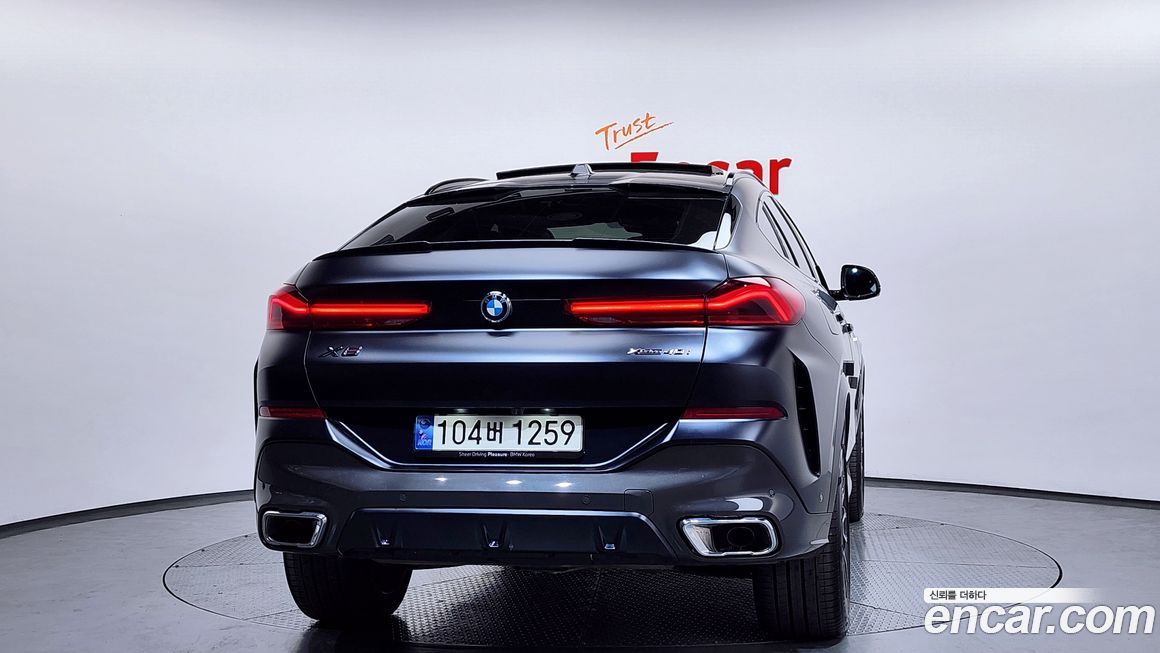 BMW X6 xDrive40i M Sport, 2024
