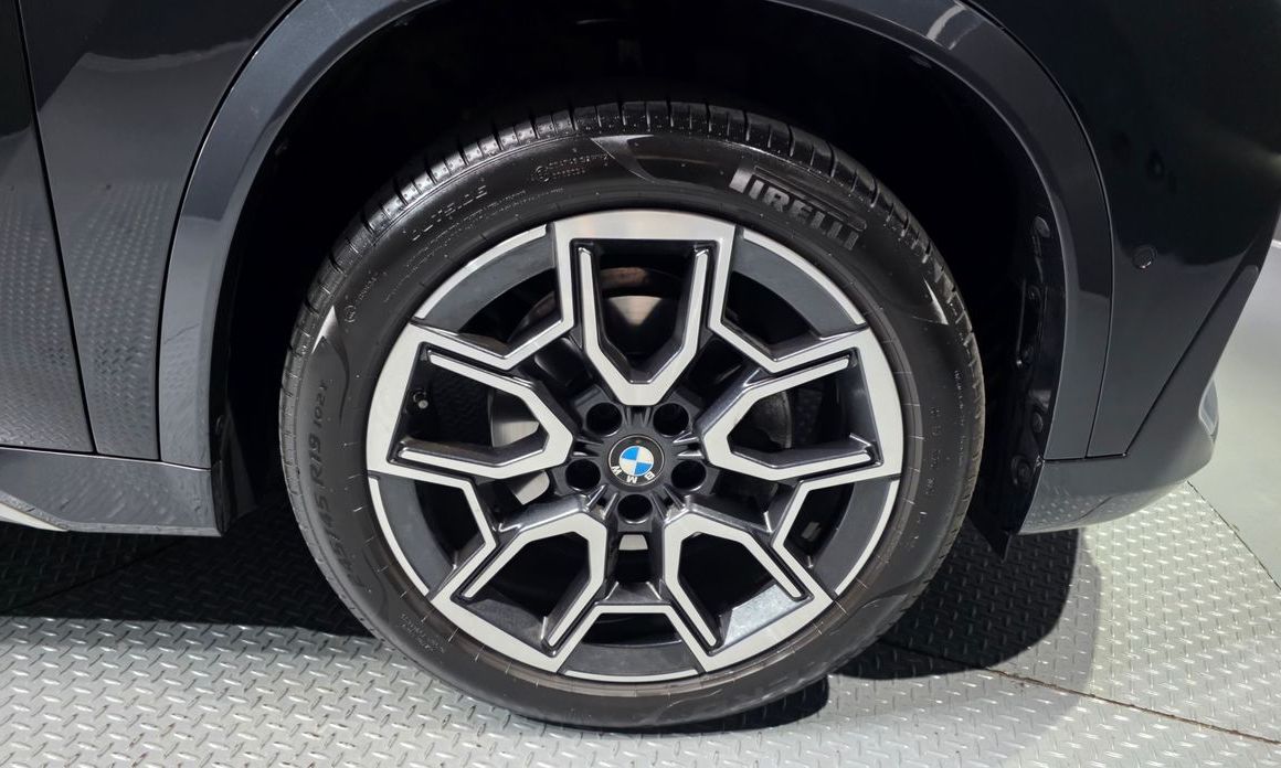 BMW X1 xDrive 20i xLine, 2024