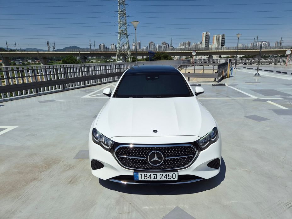 Mercedes-Benz E-Class E200 Avantgarde, 2025