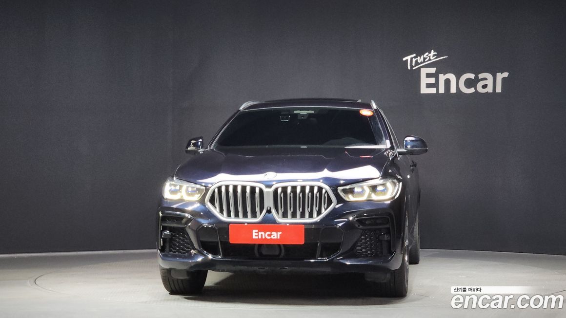 BMW X6 xDrive30d M Sport, 2022