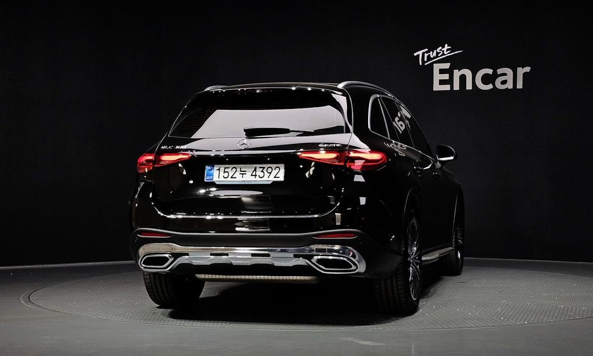 Mercedes-Benz GLC-Class GLC300 4MATIC AMG Line, 2025