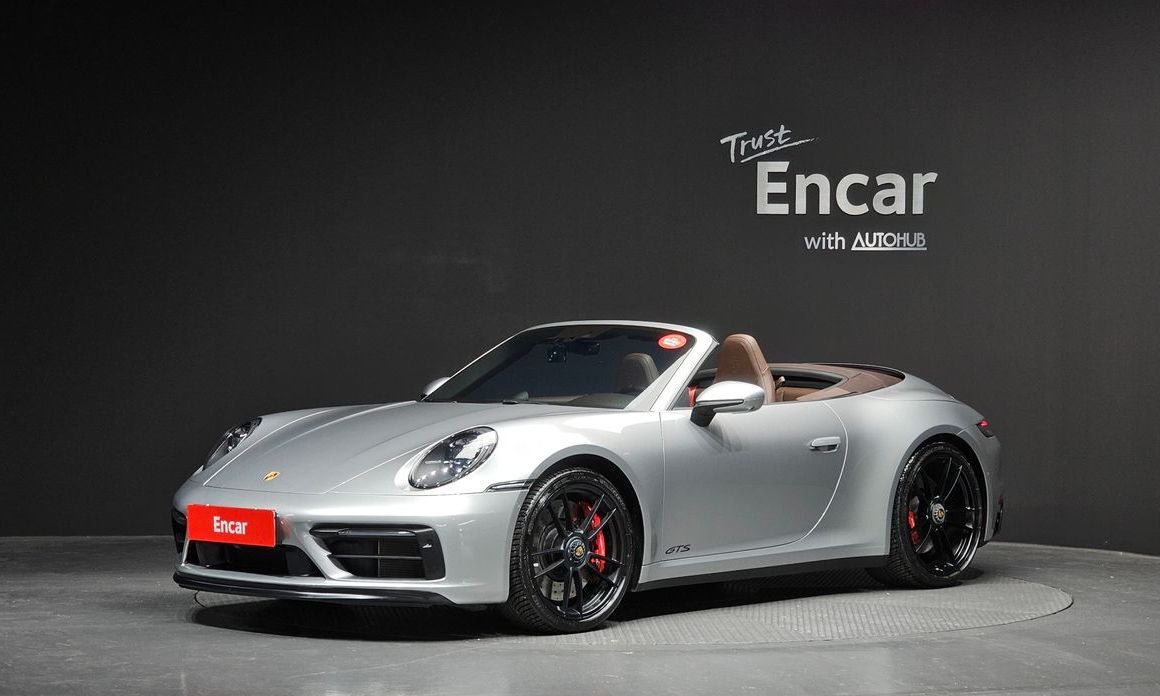 Porsche 911 Carrera 4 GTS Cabriolet, 2022