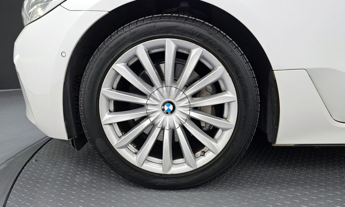 BMW Gran Turismo 620d Luxury, 2022