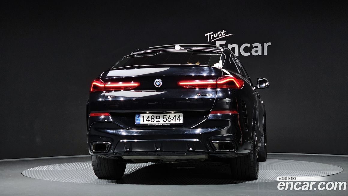 BMW X6 xDrive40i M Sport, 2024