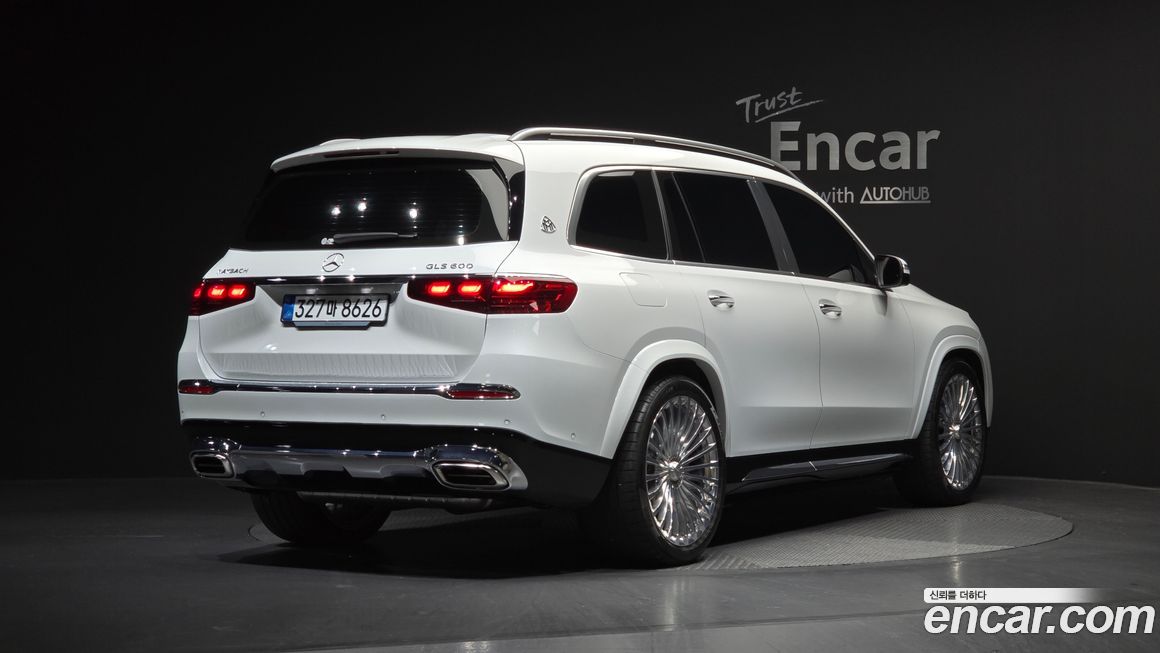 Mercedes-Benz GLS-Class Maybach GLS600 4MATIC, 2025