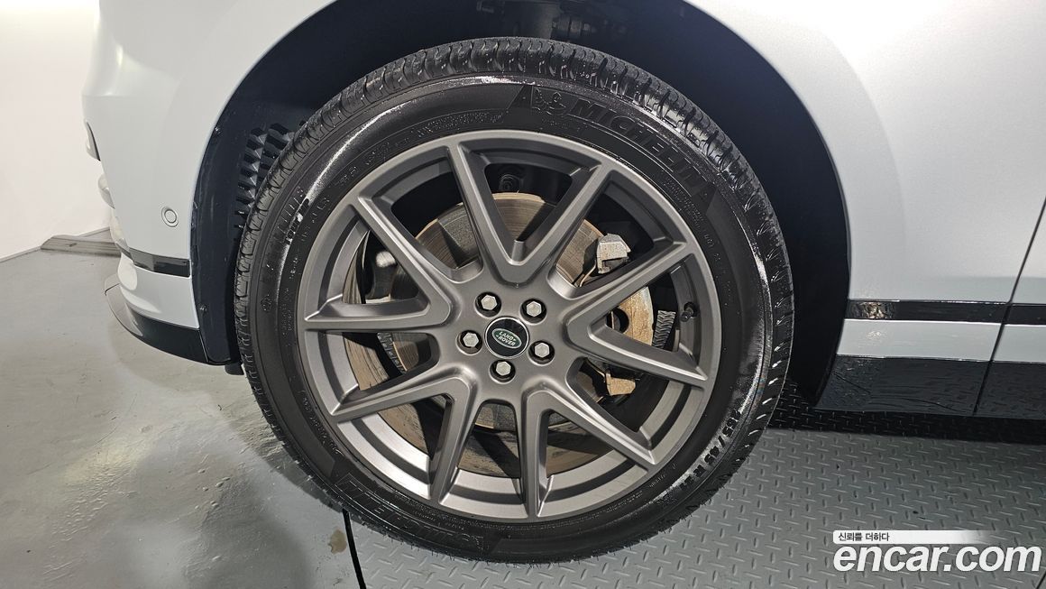 Land Rover Range Rover Velar 3.0 P400 Dynamic HSE, 2025