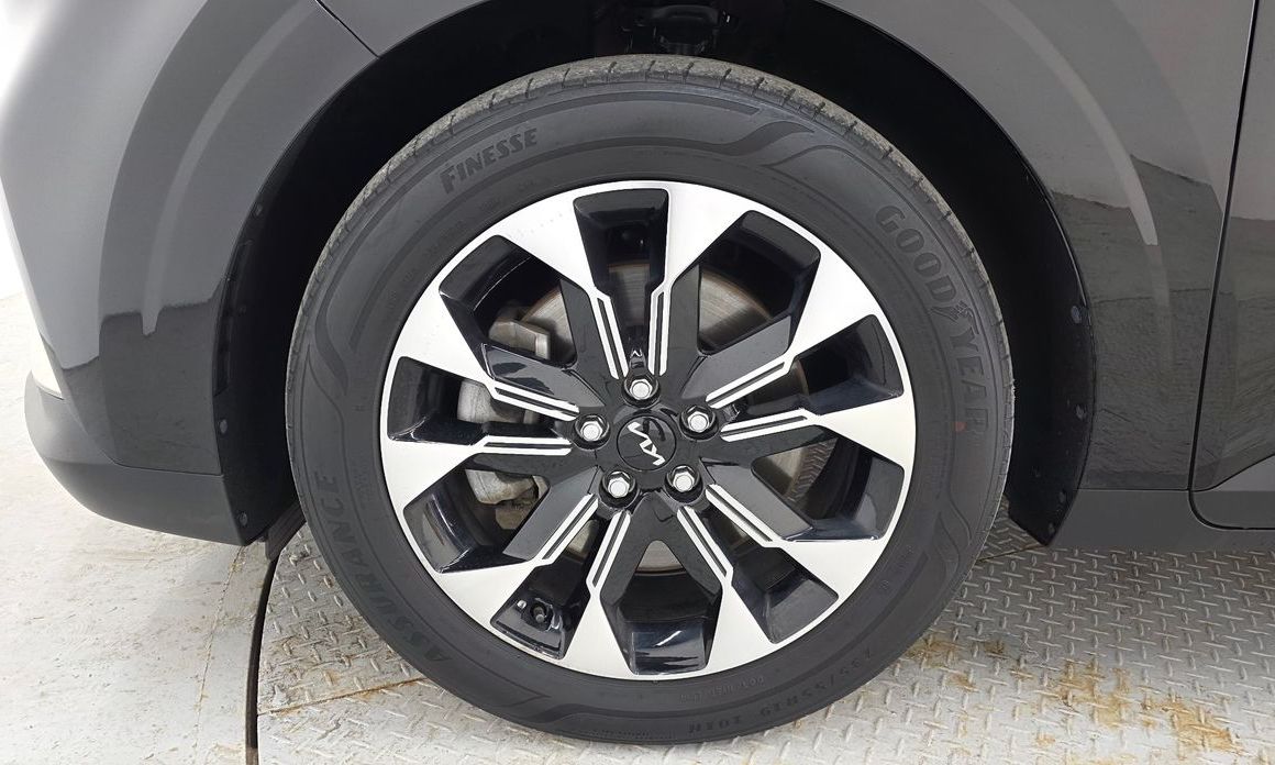 Kia Carnival 9-Seater Noblesse, 2022