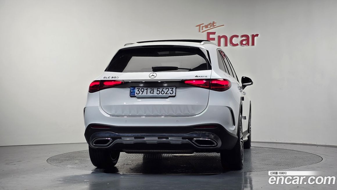 Mercedes-Benz GLC-Class GLC300 4MATIC AMG Line, 2023