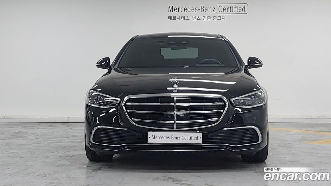 Mercedes-Benz S-Class S350 d 4MATIC, 2025