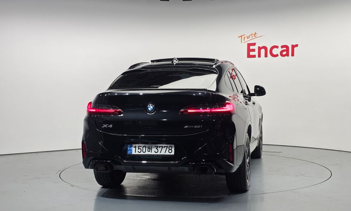 BMW X4 xDrive20i M Sports Pro, 2023