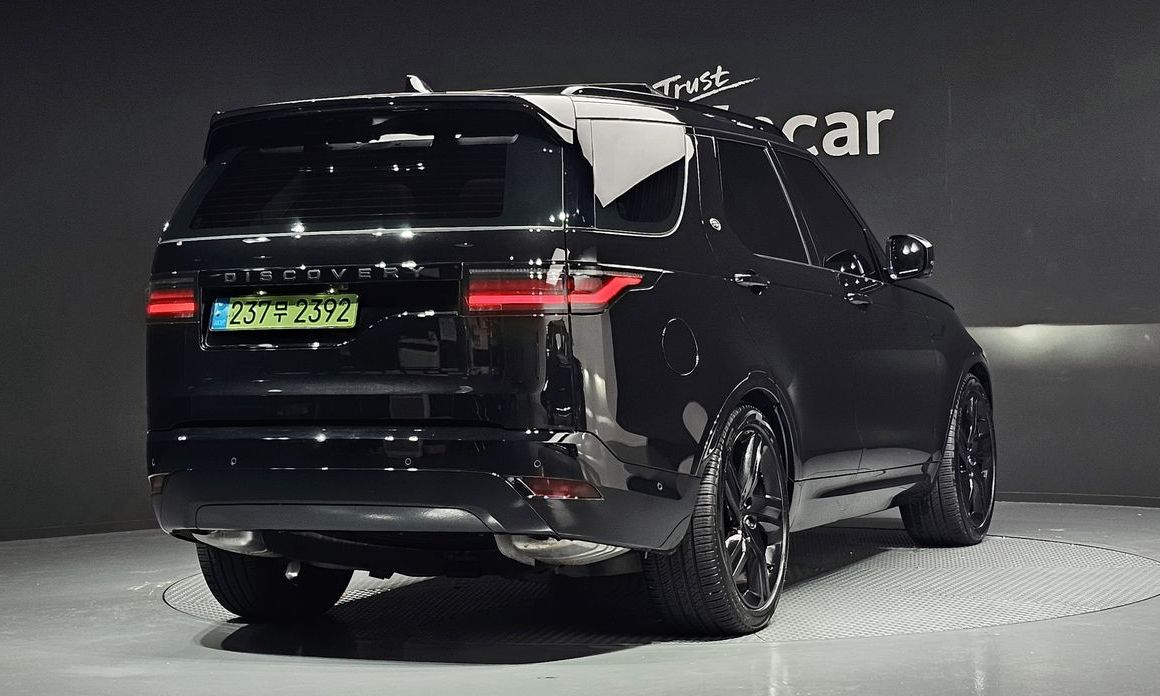 Land Rover Discovery P360 Dynamic HSE, 2024