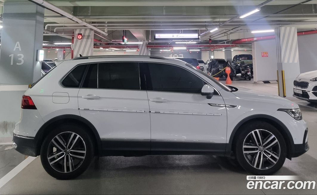 Volkswagen Tiguan 2.0 TDI Prestige, 2023