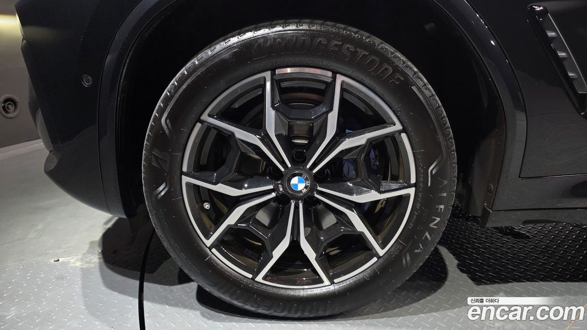 BMW X4 xDrive20i M Sport, 2023