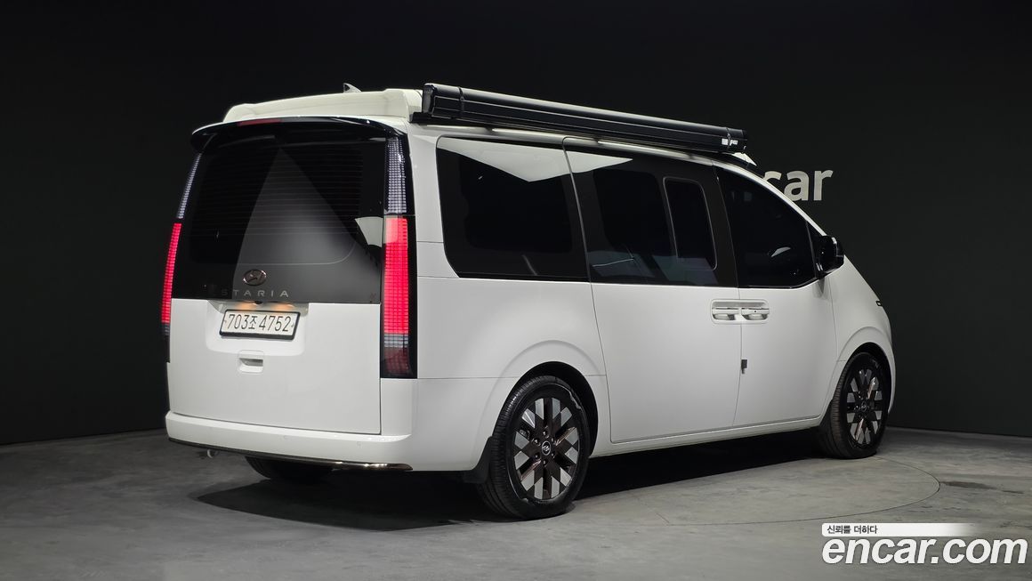 Hyundai Staria 2WD Camping Car, 2024
