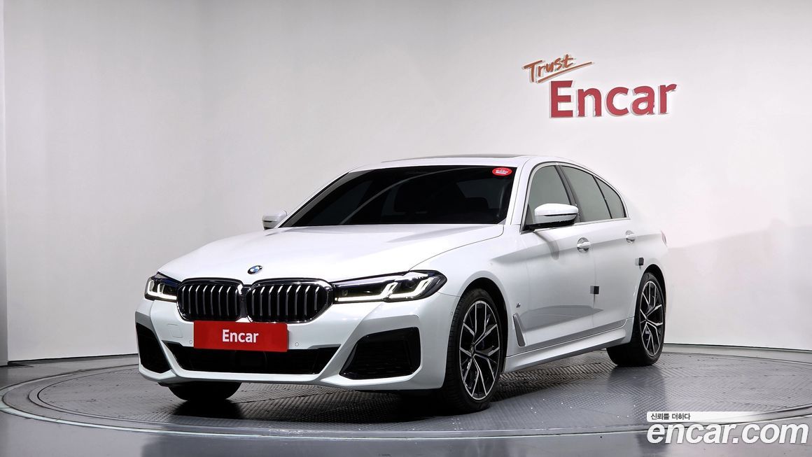 BMW 5-Series 530i M Sport Package, 2023