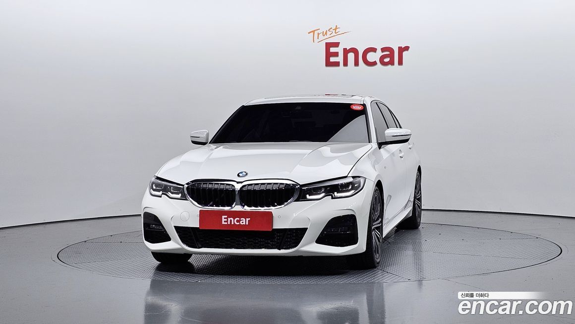 BMW 3-Series 320i M Sport, 2022