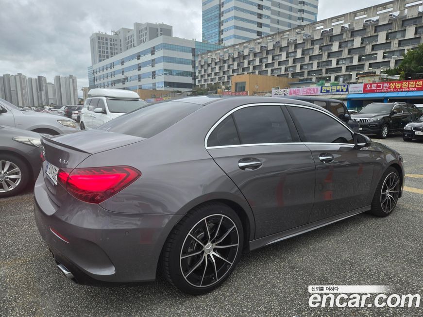 Mercedes-Benz A-Class AMG A35 4MATIC Sedan, 2024