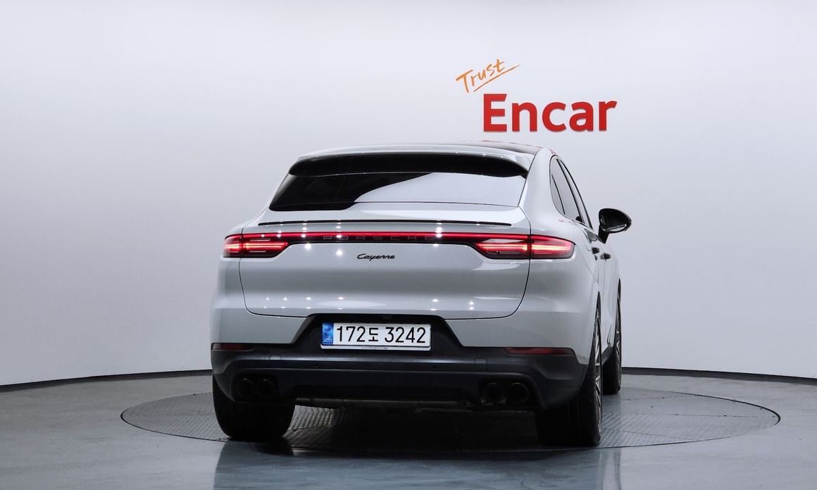 Porsche Cayenne 3.0 COUPE PLATINUM EDITION, 2022