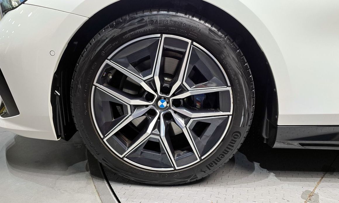 BMW 5-Series 520i M Sport, 2024