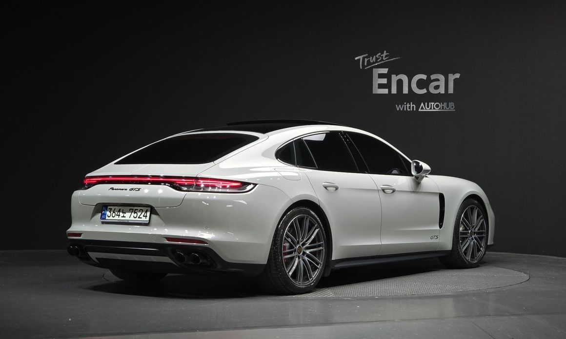 Porsche Panamera 4.0 GTS, 2024