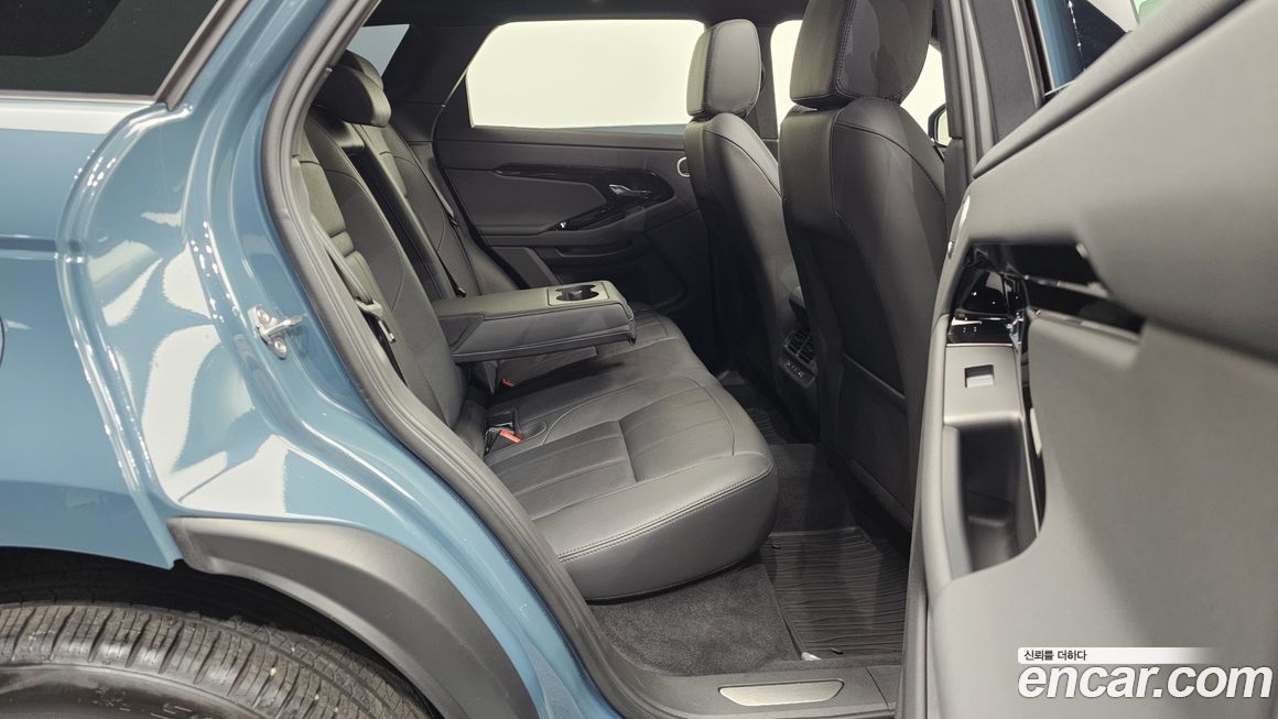 Land Rover Range Rover Evoque P250 Dynamic SE, 2025