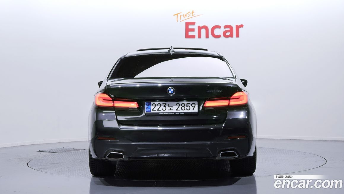 BMW 5-Series 520i M Sport, 2023