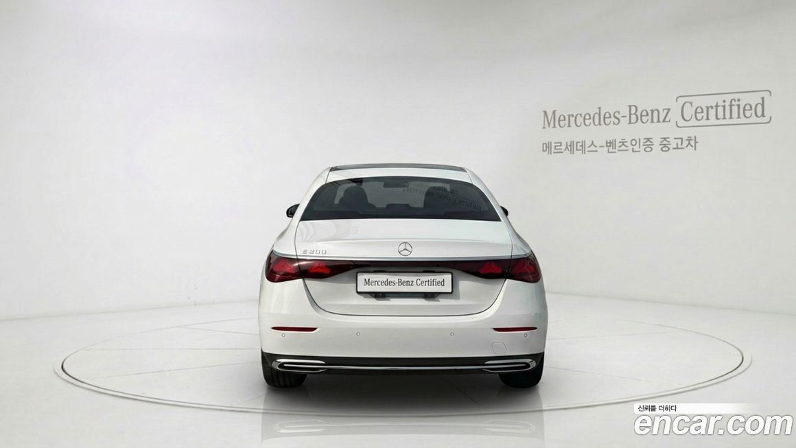 Mercedes-Benz E-Class E200 Avantgarde, 2025