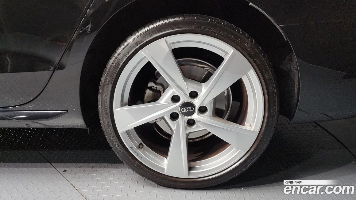 Audi A4 40 TDI Quattro Premium, 2022