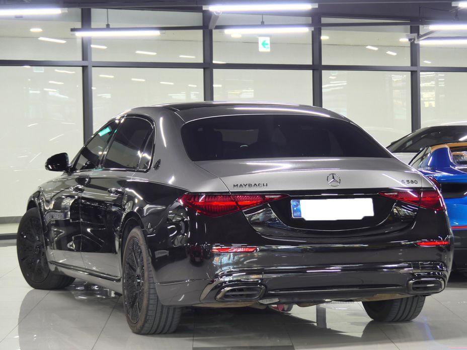 Mercedes-Benz S-Class Maybach S580 4MATIC, 2024