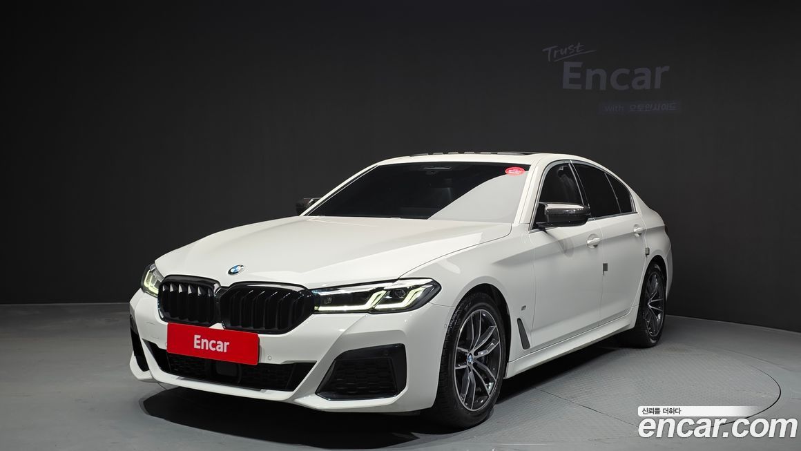 BMW 5-Series 520i M Sport, 2022