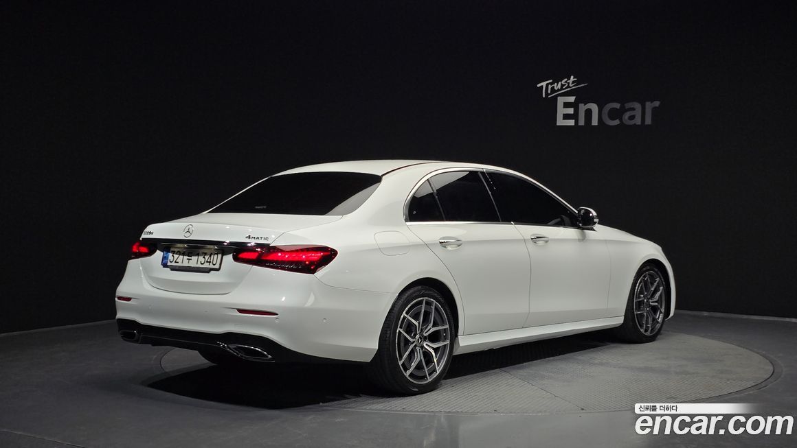 Mercedes-Benz E-Class E220d 4MATIC AMG Line, 2022