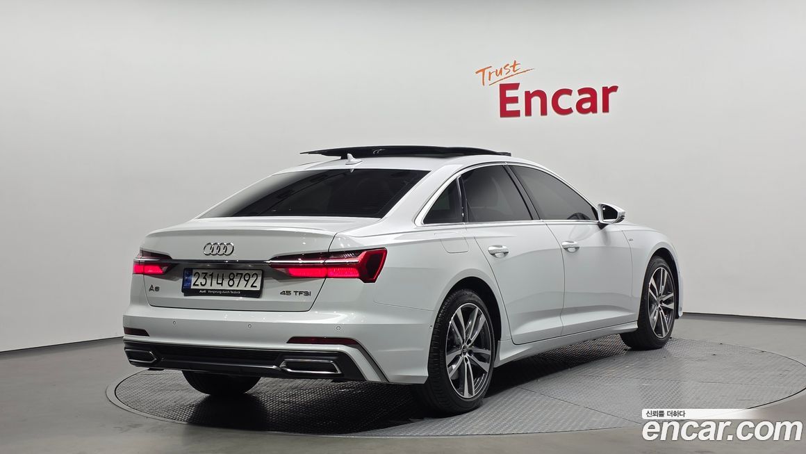 Audi A6 45 TFSI Premium, 2023