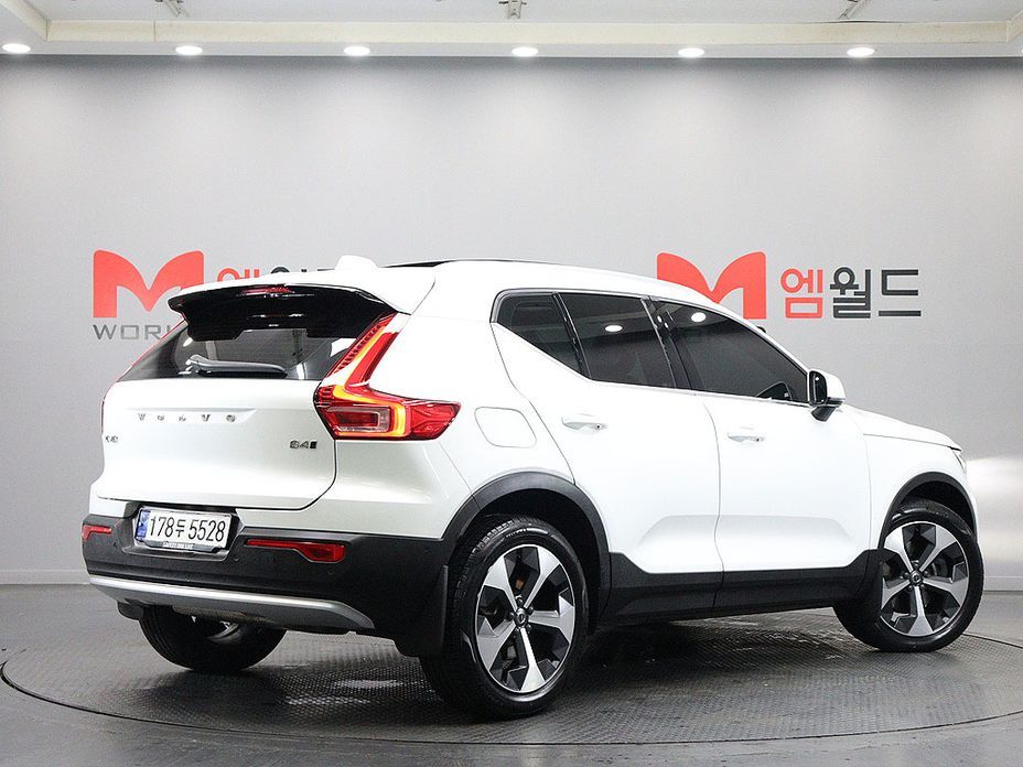 Volvo XC40 B4 Ultimate Bright, 2023