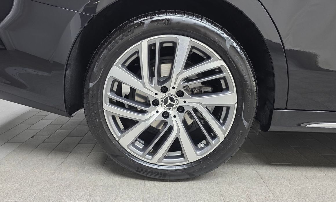 Mercedes-Benz E-Class E220d 4MATIC Exclusive, 2024