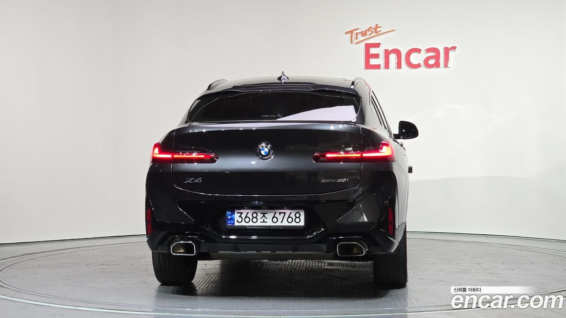 BMW X4 xDrive20i M Sport, 2023