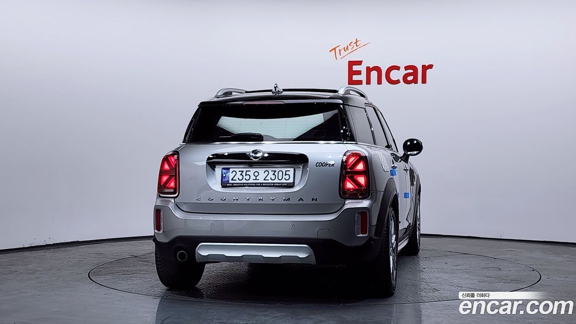 Mini Countryman Classic Plus Launch Pack, 2023