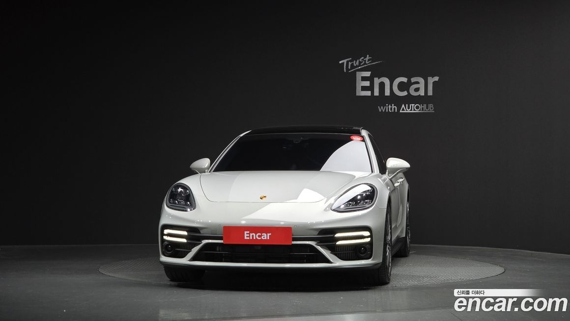 Porsche Panamera 4.0 GTS, 2024