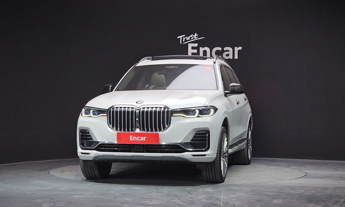 BMW X7 xDrive 40i Design Pure Excellence 7-Seater, 2022